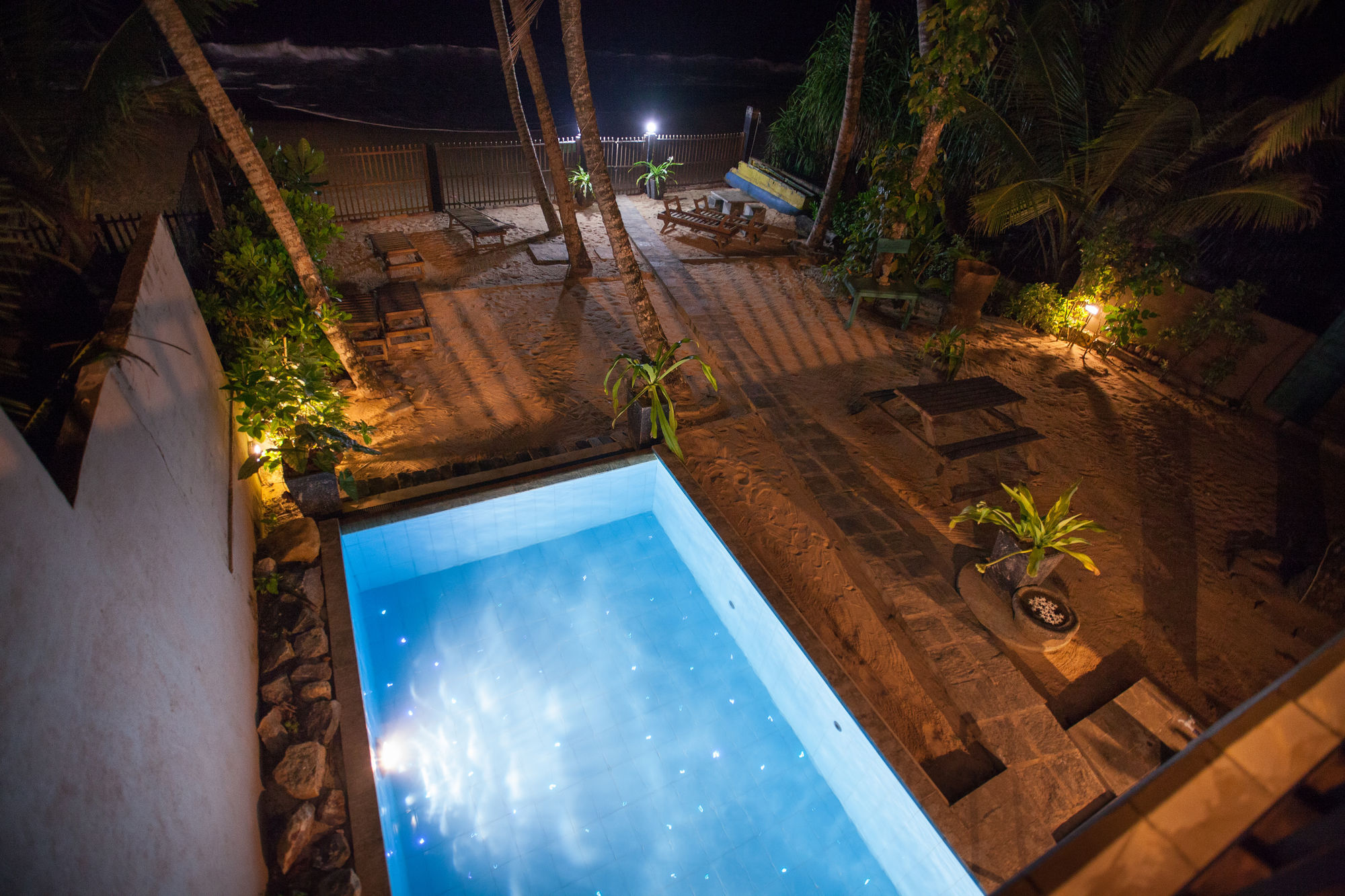 Hikks Villa Hikkaduwa Exterior photo